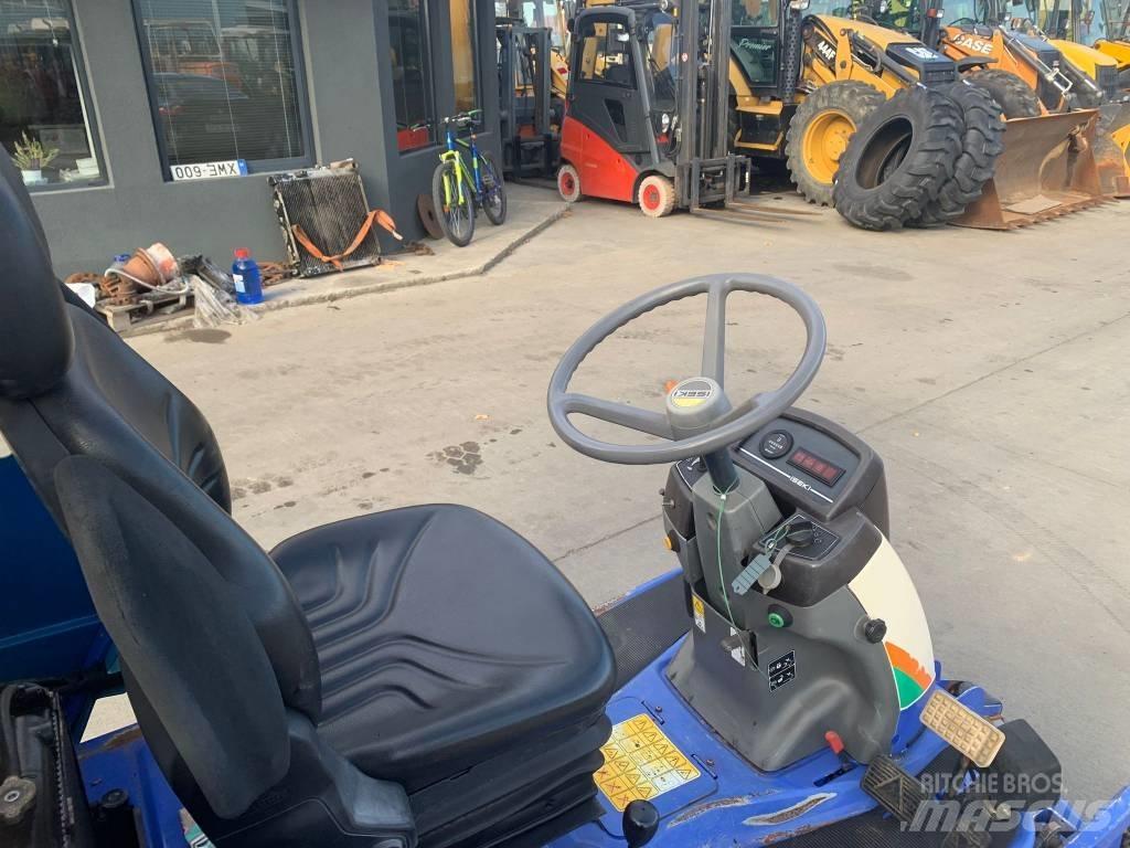 Iseki SF 230 FH Traktorske kosilice