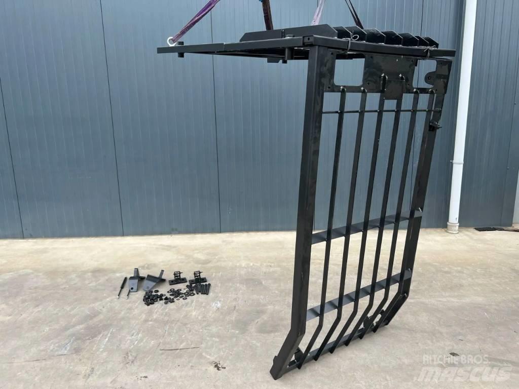CAT 324D Guard Kabine i unutrašnjost