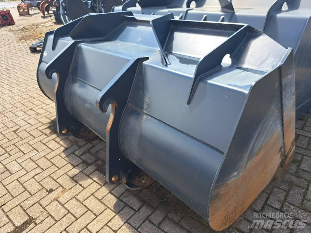 Hyundai HL955A Kašike / Korpe