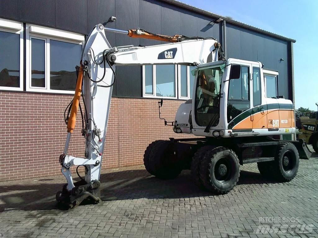 CAT M313D Bageri točkaši