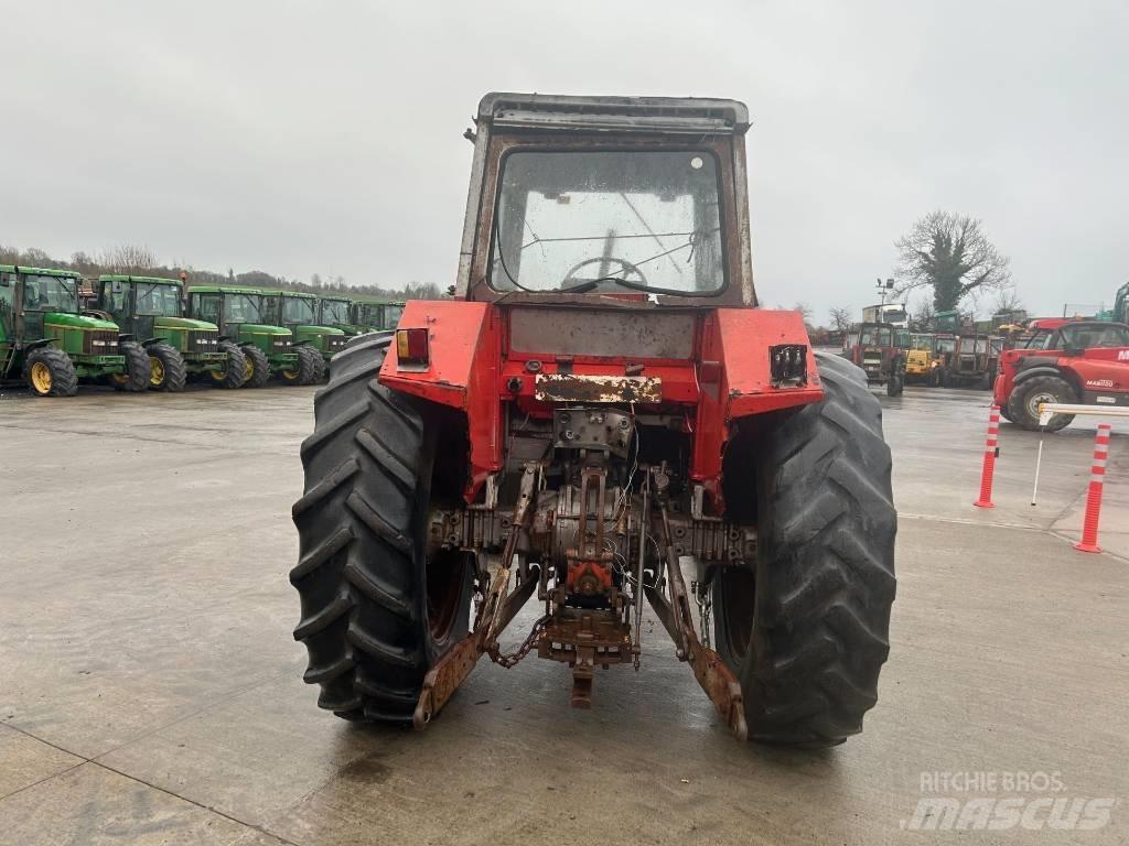 Massey Ferguson 595 Traktori