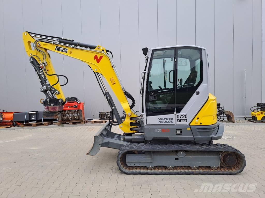 Wacker Neuson EZ50 Bageri guseničari
