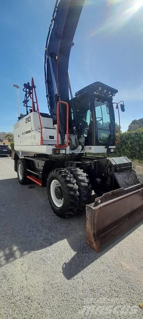 Hidromek HMK 210 W Bageri točkaši