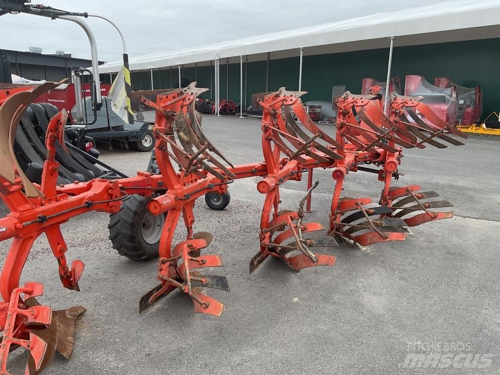 Kuhn Varimaster 122 Plugovi obrtači