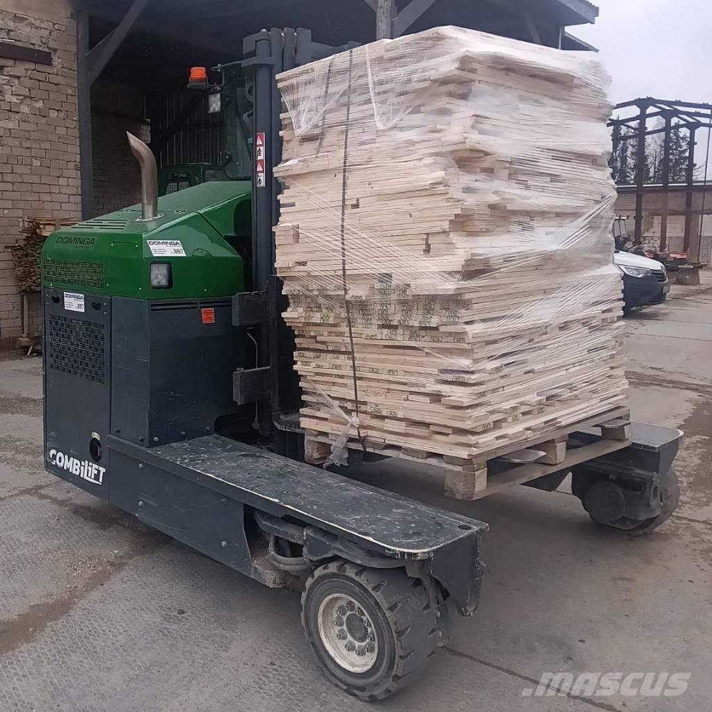 Combilift C 4000 D Viljuškari sa 4-stranskim dohvatom