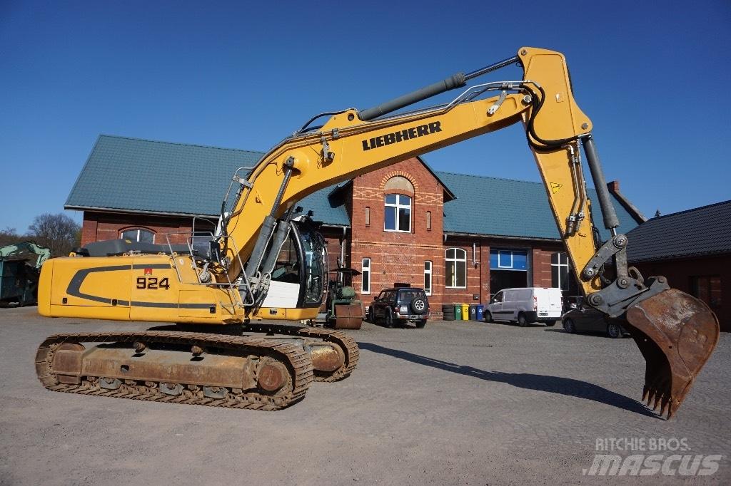 Liebherr R 924 LC Bageri guseničari