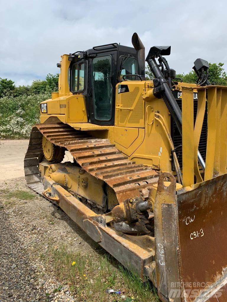 CAT D6T LGP Buldožeri guseničari