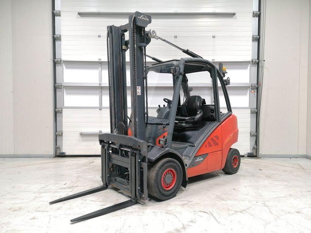 Linde H30D-02 Dizelski viljuškari