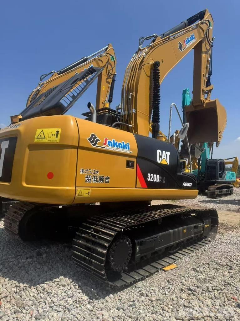 CAT 320d2 Bageri guseničari