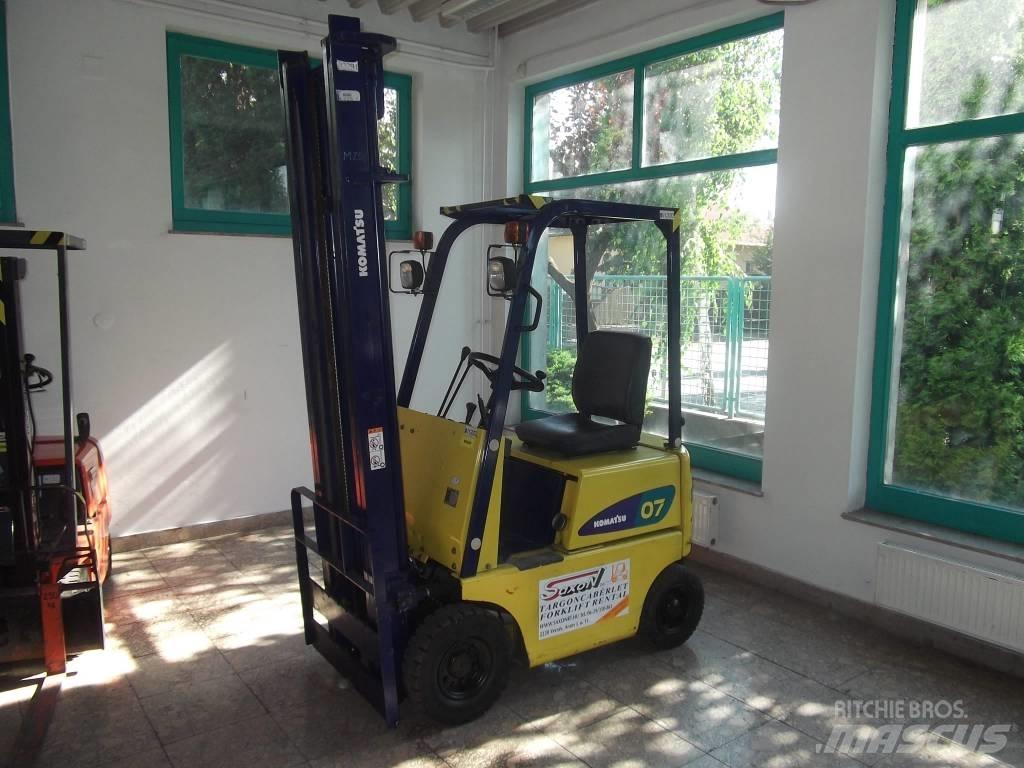 Komatsu FG07-3 Plinski viljuškari