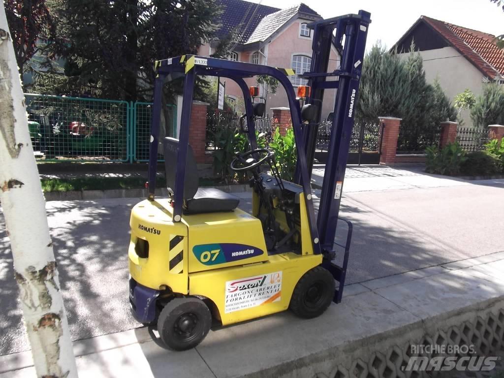 Komatsu FG07-3 Plinski viljuškari
