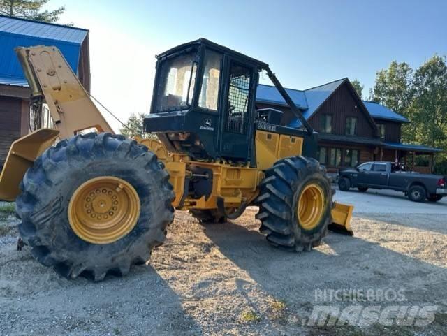 John Deere 540 G III Skideri