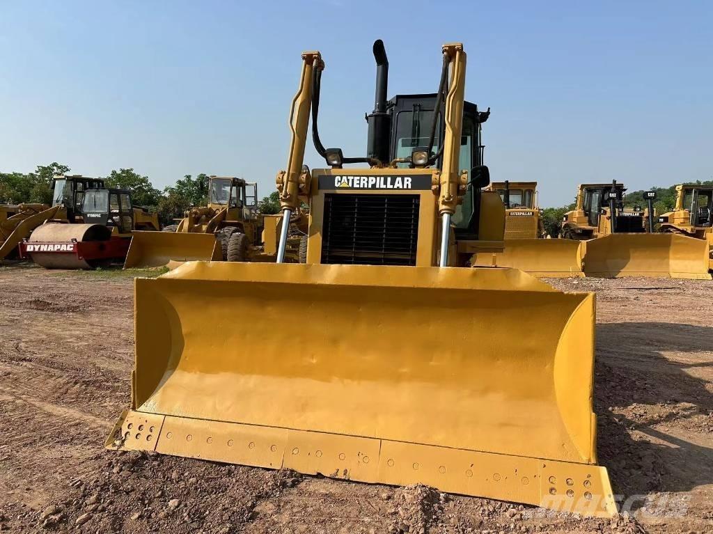CAT D 6 G Buldožeri guseničari