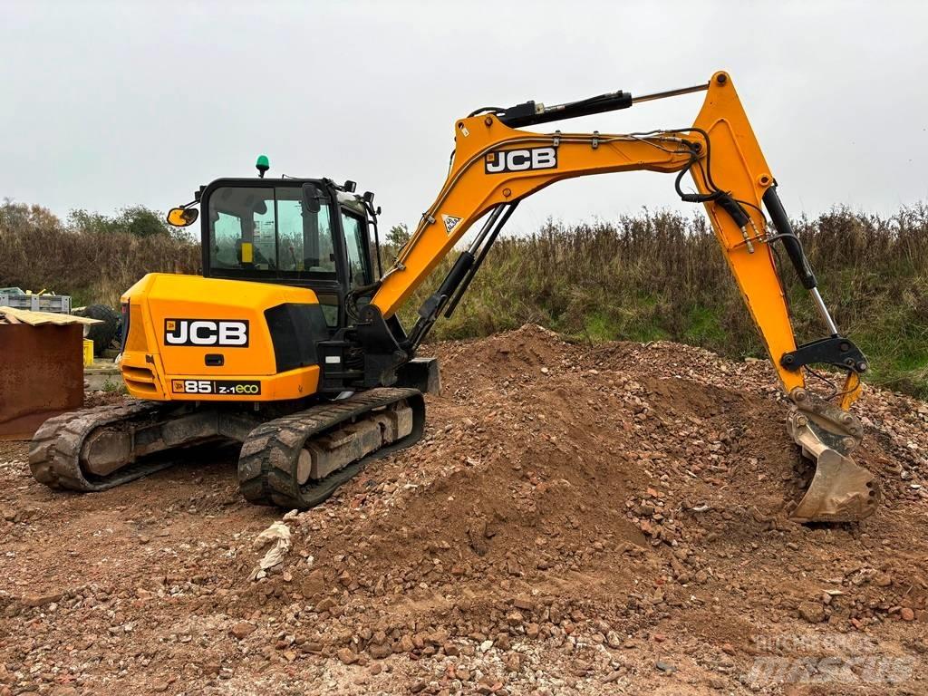 JCB 85 Z Midi bageri 7t – 12t