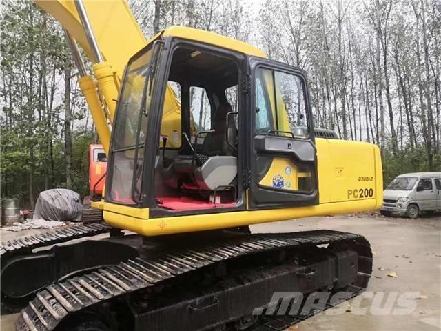 Komatsu pc200-6 Bageri guseničari