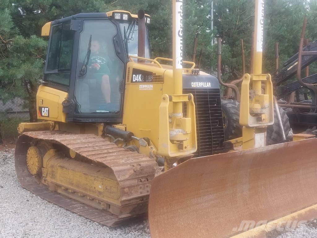 CAT D 4 K 2 LGP Buldožeri guseničari