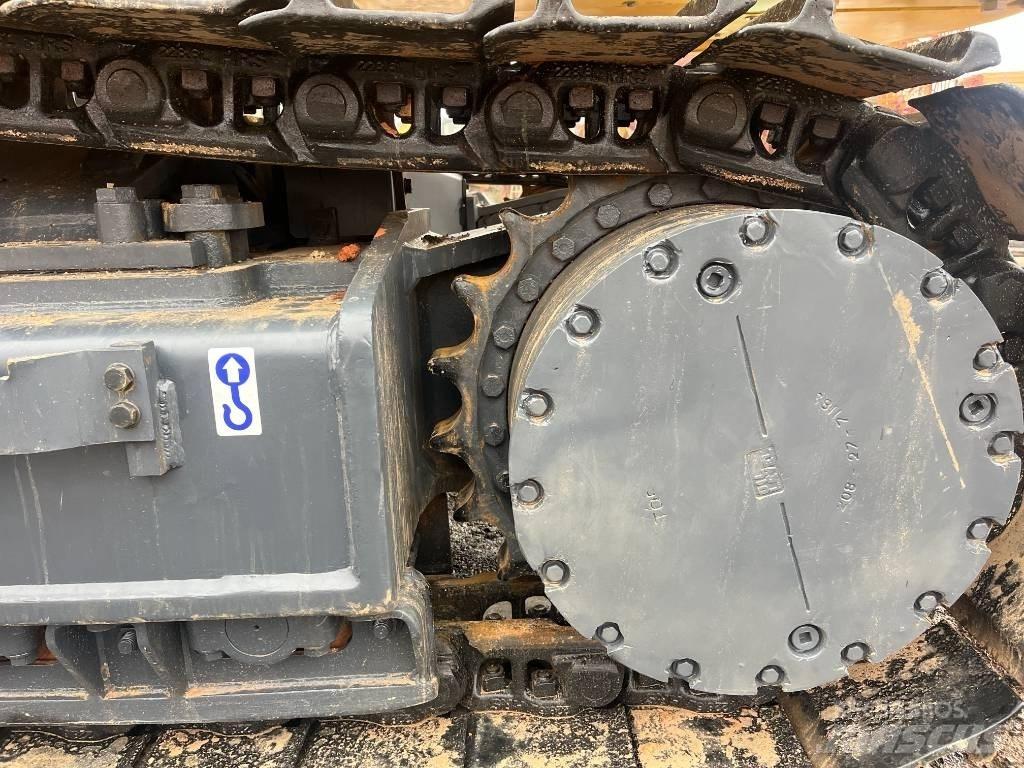 Komatsu PC 450 LC-8 Bageri guseničari