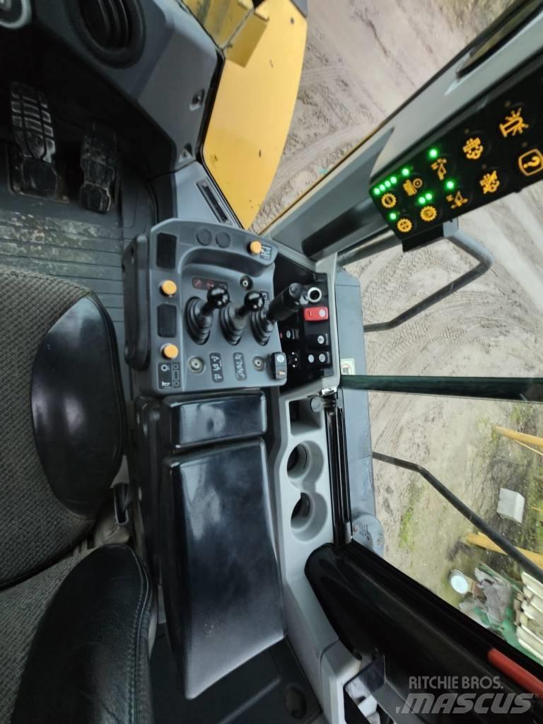 CAT 950M Utovarivači na točkove