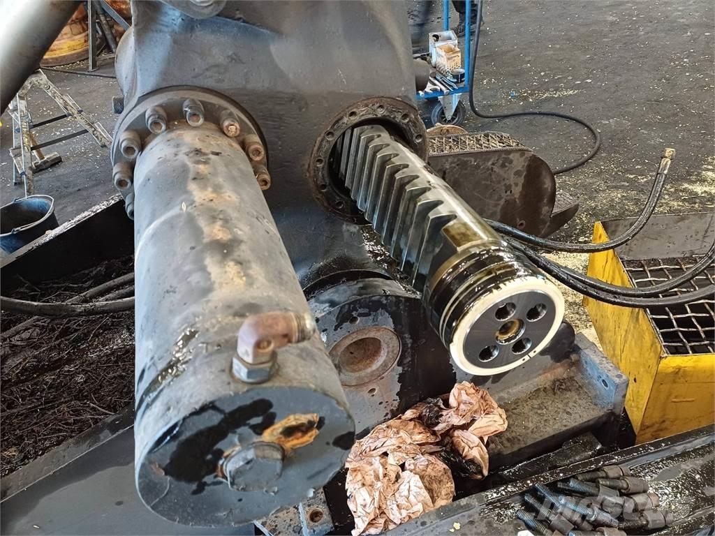 Loglift 190v Kranovi za šumarske harvestere