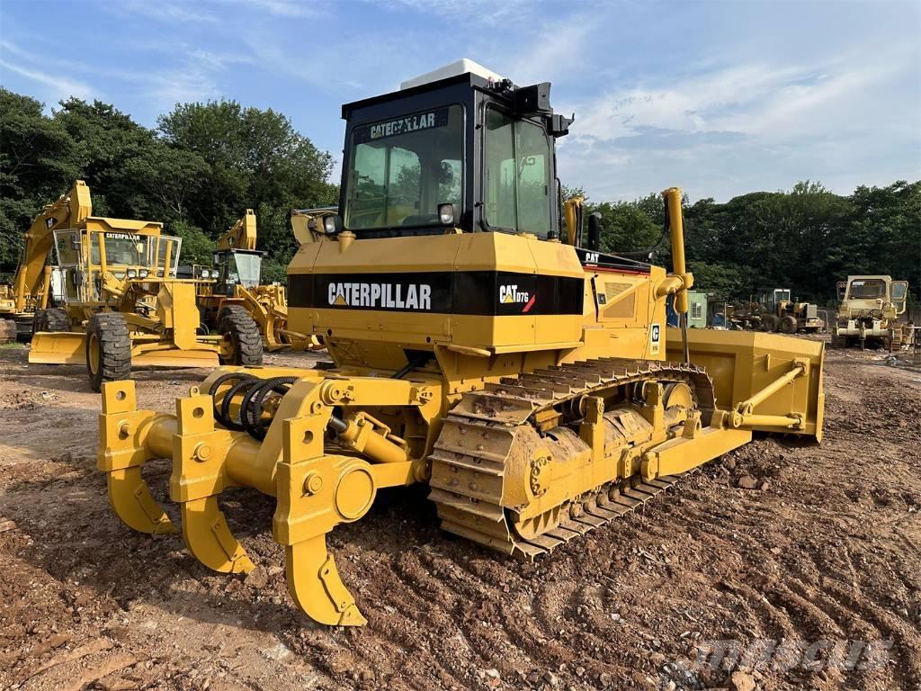 CAT D7G Buldožeri guseničari