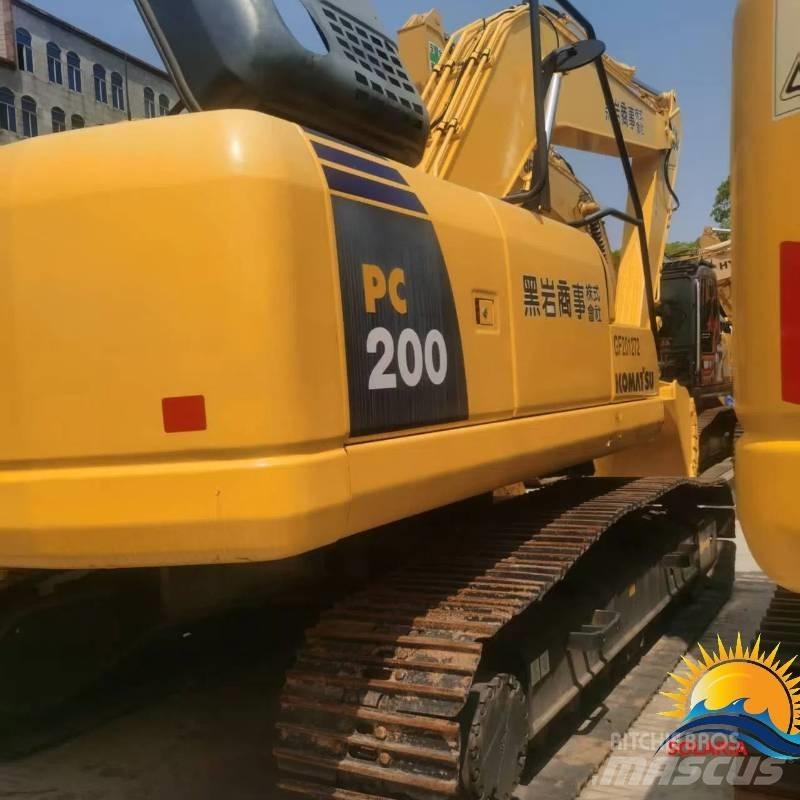 Komatsu PC 200-8 Bageri guseničari