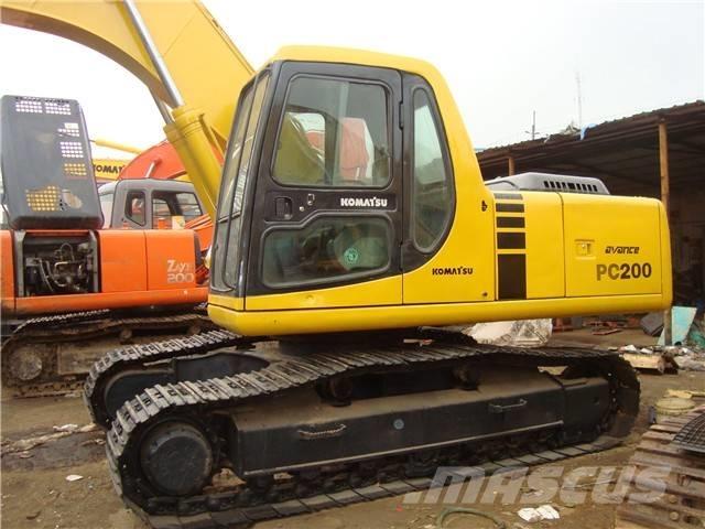 Komatsu PC 200 Bageri guseničari