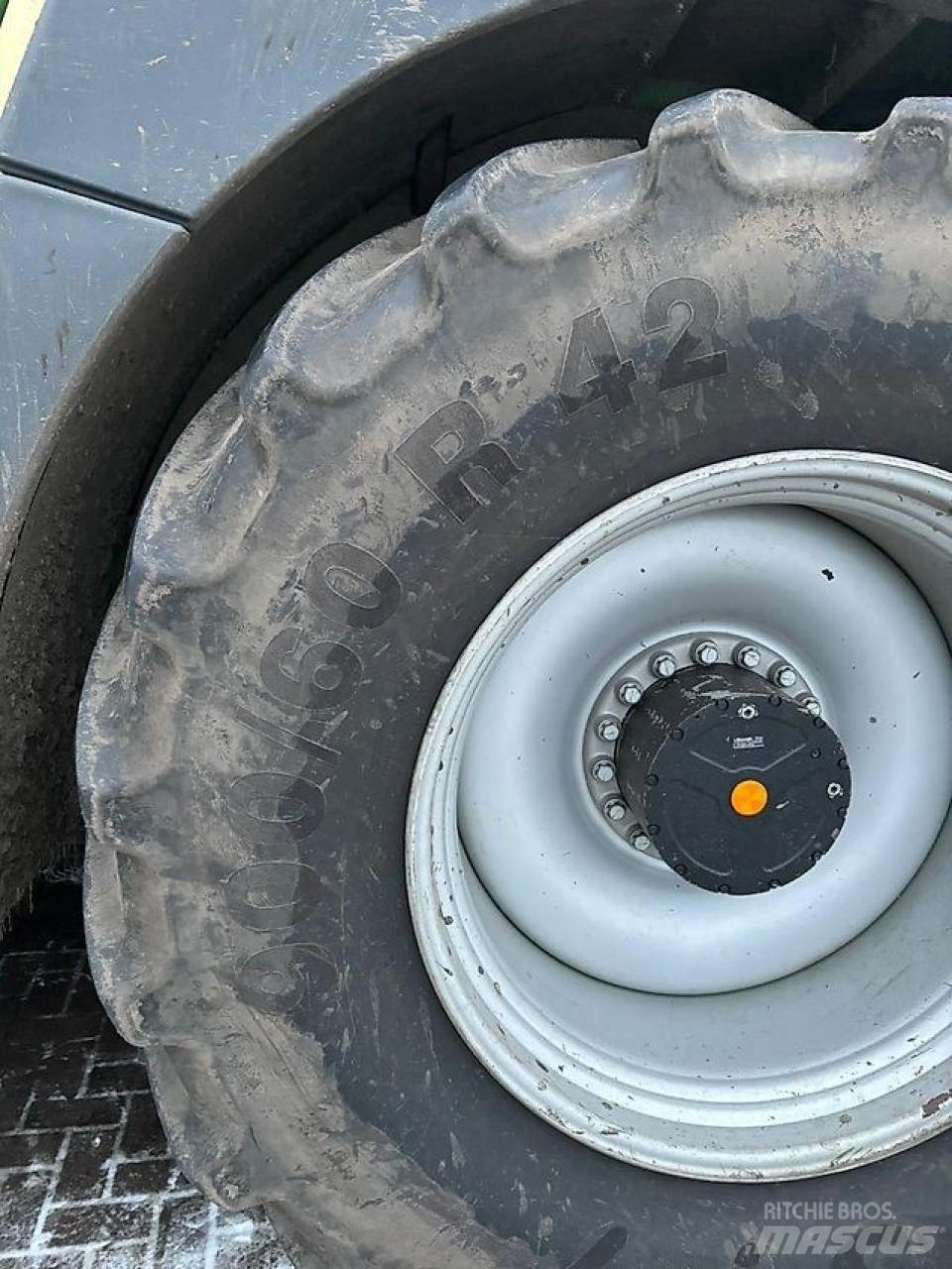 Krone Big X 630 Mašine za stočnu hranu sa sopstvenim pogonom