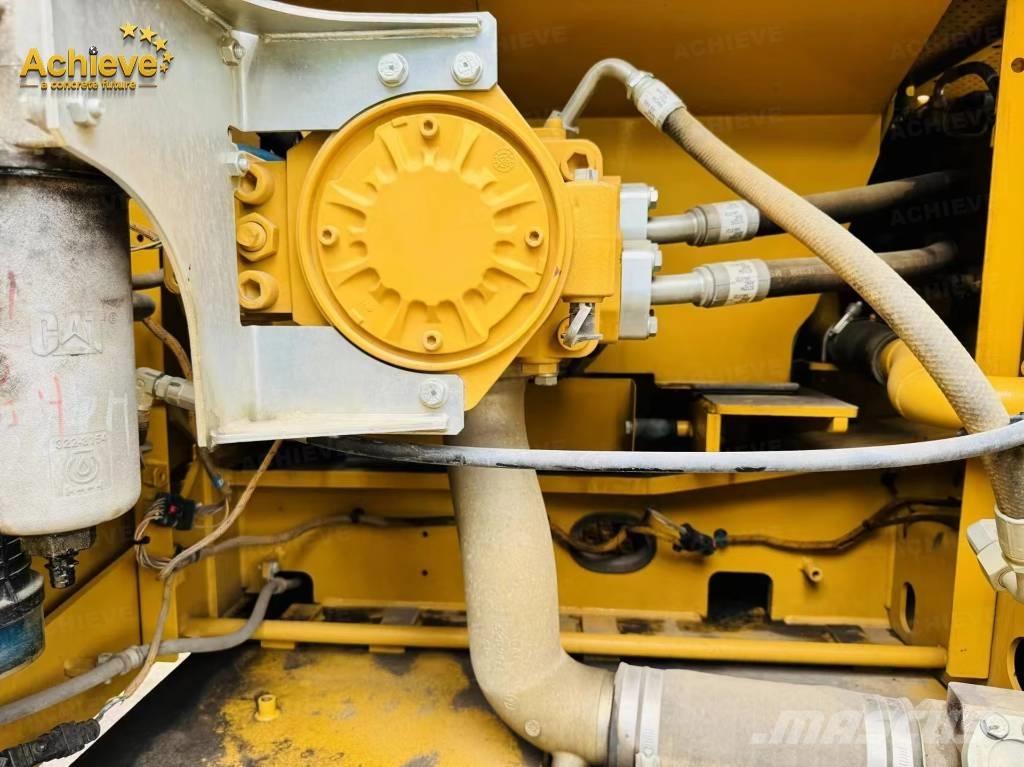 CAT 326GC Bageri guseničari