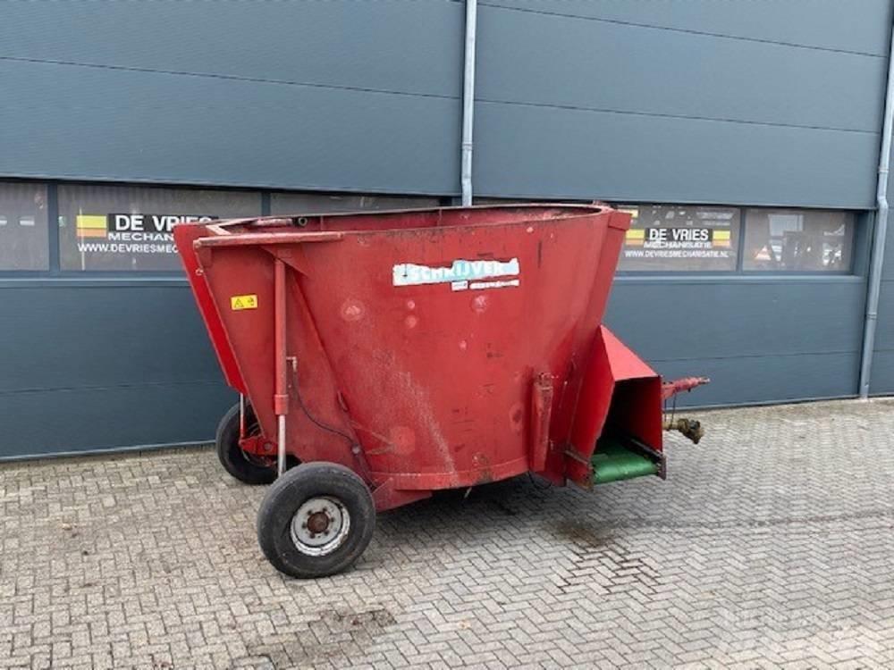 Schrijver Mistral 10 Hranilice za živinu