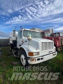 Freightliner FC 80 Polovni kamioni za čišćenje
