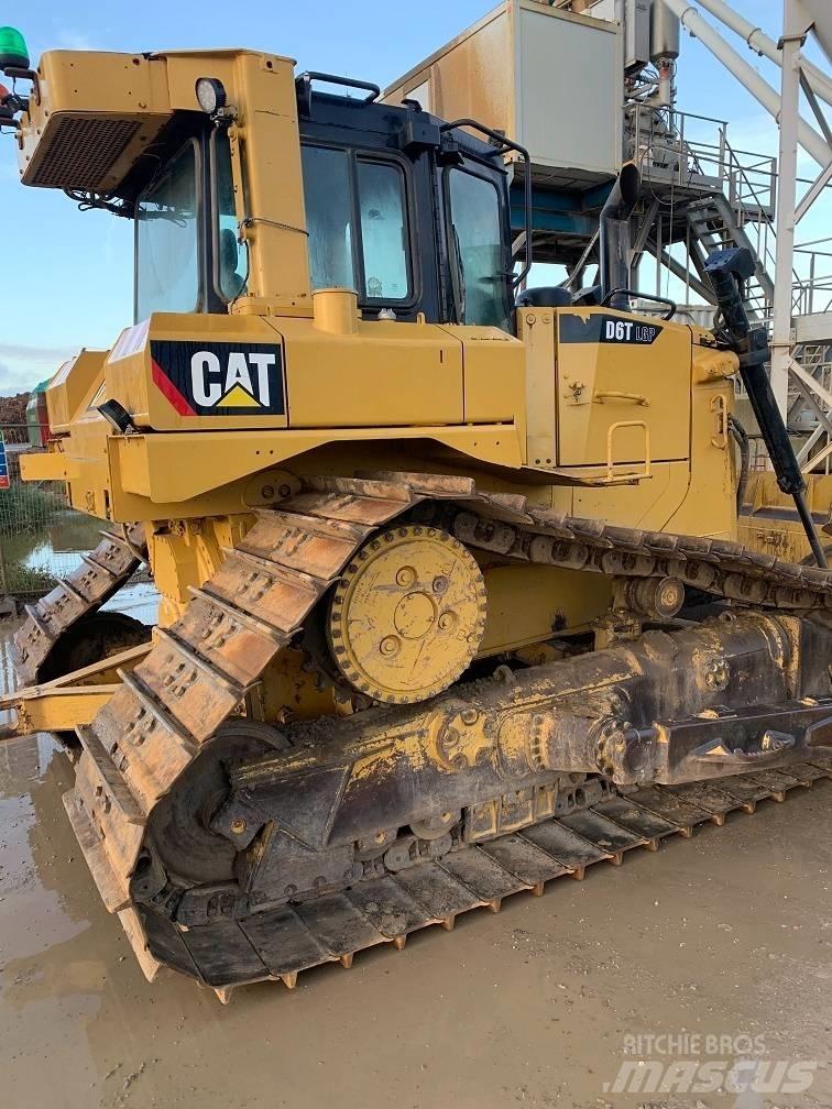 CAT D 6 T LGP Buldožeri guseničari