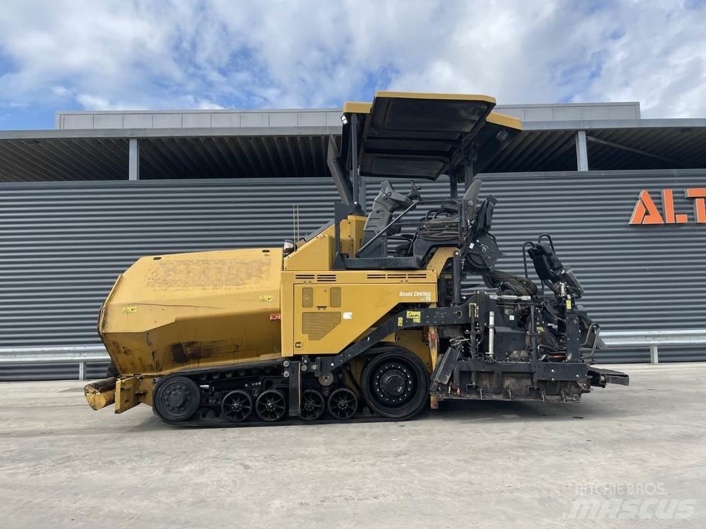 CAT AP555F Asfaltni finišeri