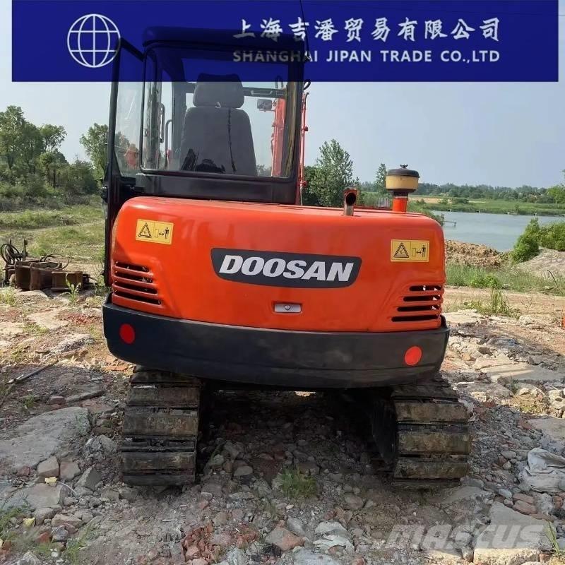 Doosan DH 55 Mini bageri < 7t