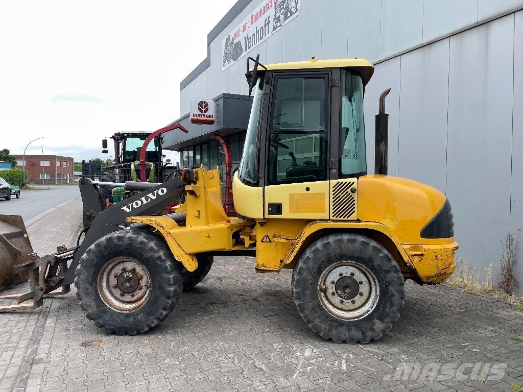 Volvo L 30 B Utovarivači na točkove