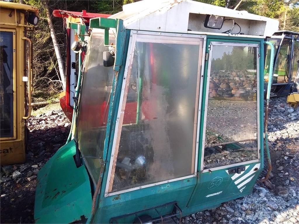 Gremo 950 Kabine i unutrašnjost
