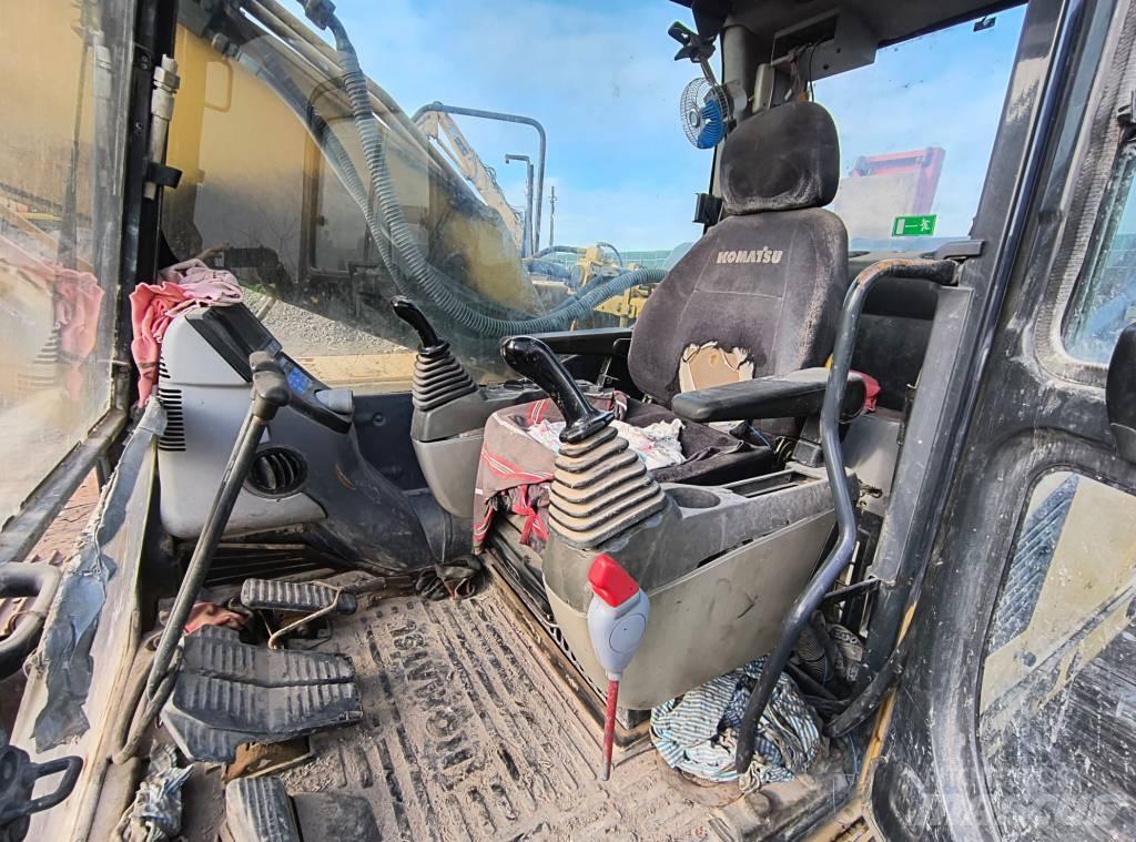 Komatsu 210 LC Bageri guseničari