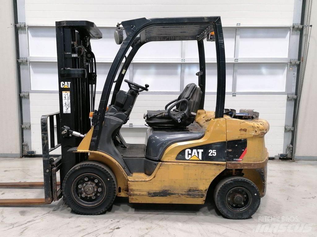 CAT GP25N Plinski viljuškari