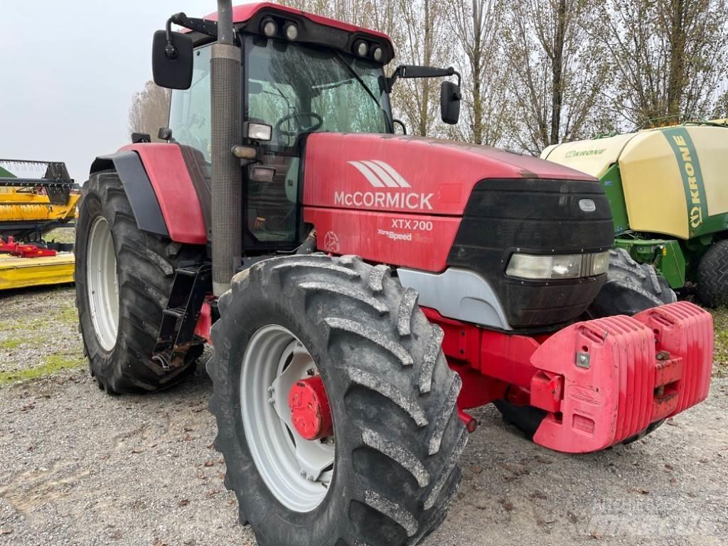 McCormick XTX 200 Traktori