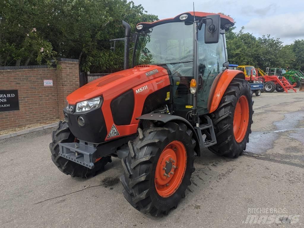 Kubota M 5-111 Traktori