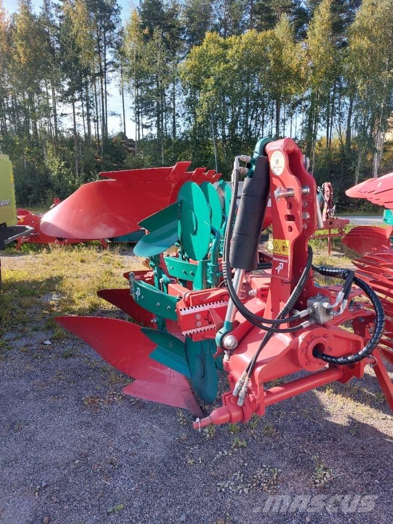 Kverneland 150S Plugovi obrtači