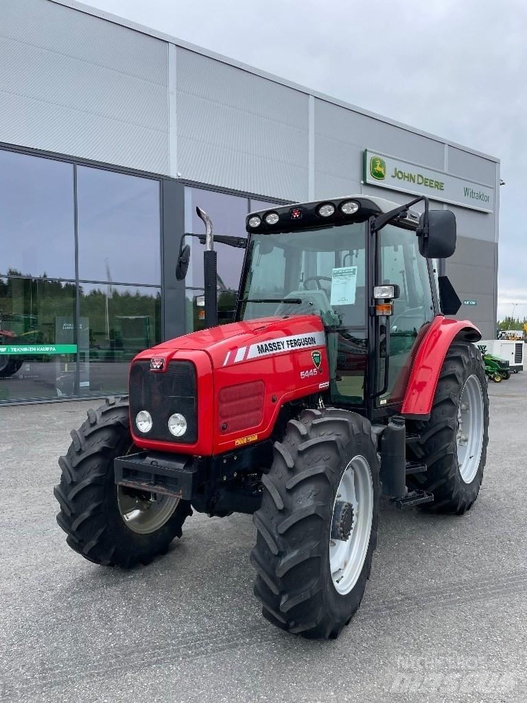 Massey Ferguson 5445 Traktori