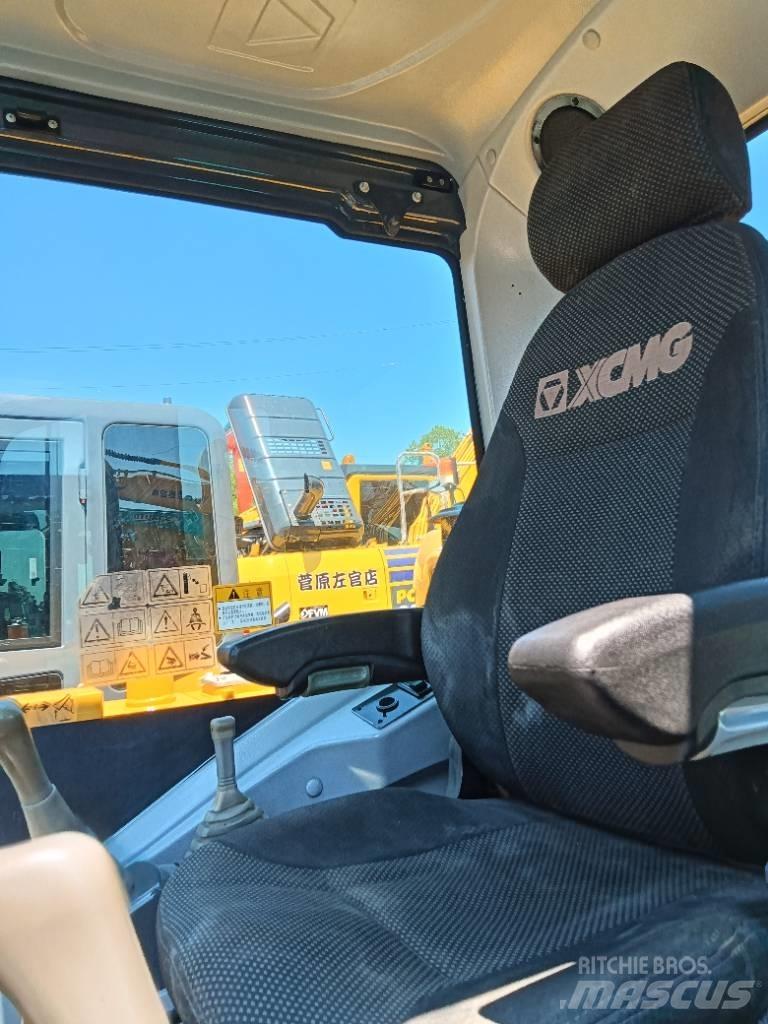 XCMG XE 60 DA Mini bageri < 7t