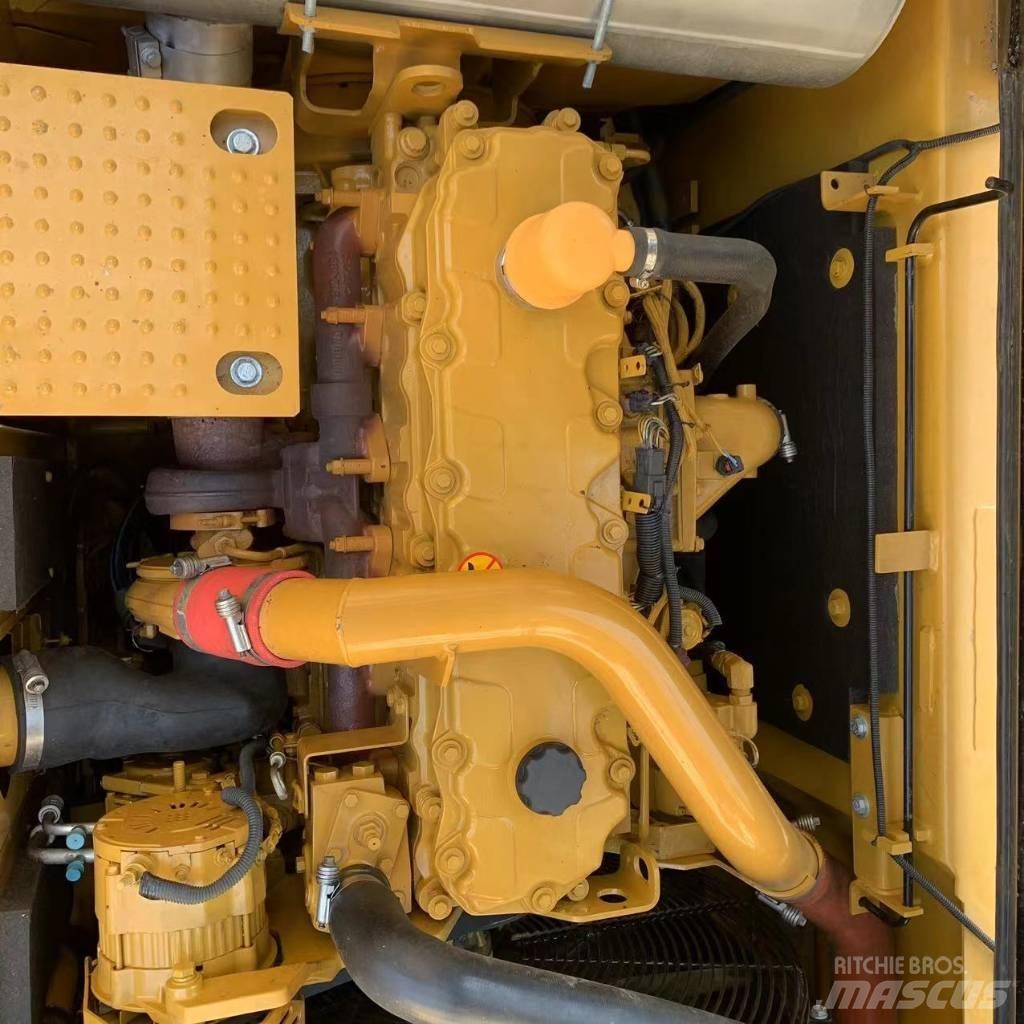 CAT 329E Bageri guseničari
