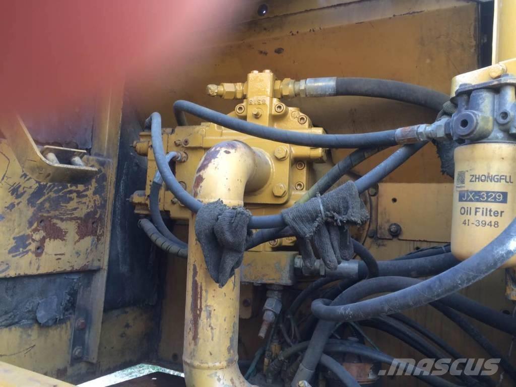 CAT 325 B Bageri guseničari