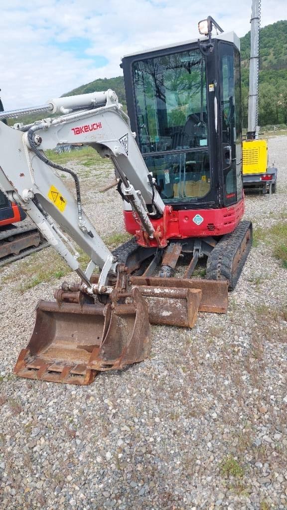 Takeuchi TB 23 R Mini bageri < 7t