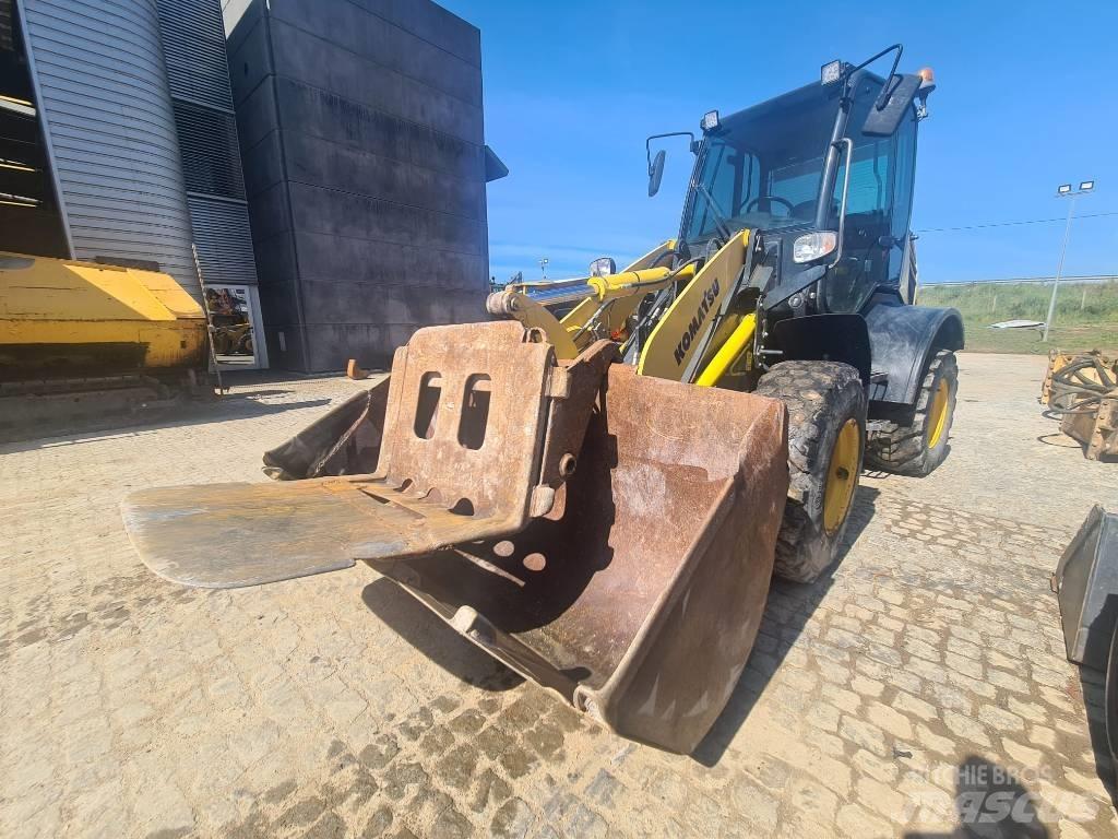 Komatsu WA 100 M Utovarivači na točkove