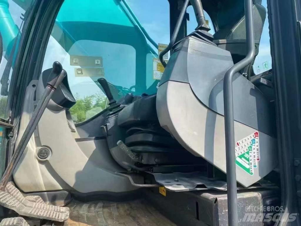 Kobelco SK 210 D Bageri guseničari