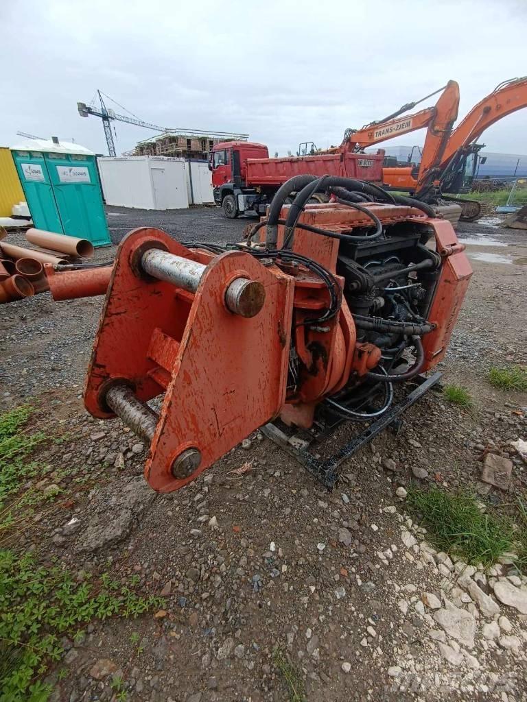 Doosan DX 340 LC-5 Bageri guseničari