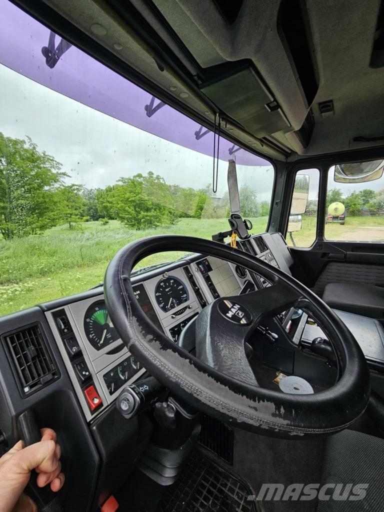 MAN F 2000 Tegljači