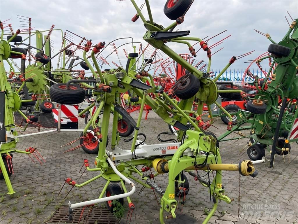 CLAAS Volto 800 Okretači i sakupljači sena
